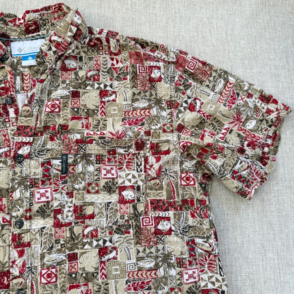 Columbia Sportswear Button Down Shirt Mens XXL Aloha Hawaiian Fish Graphic - Picture 2 of 7